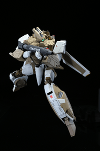 [Hen Dou Ryoku] Veritech VF-1A Transformable Action Figure | 4897054517167