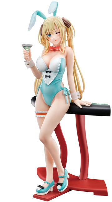 Regina Mercedes wearing 秘色(HISHOKU) bunny costume with Nip Slip Gimmick System