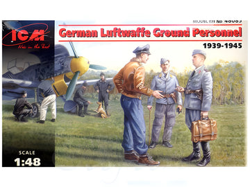 ICM 1/48 German Luftwaffe Ground Personnel (1939-1945) (7 figures - staff officer, 2 pilots, 4 mechanics, and dog figure)