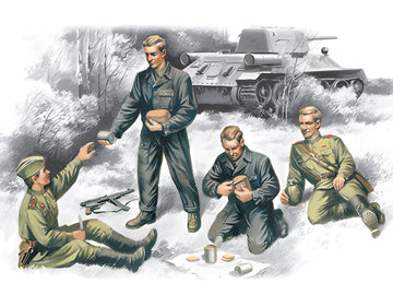 ICM Soviet Tank Crew (1943-1945) (4 figures - 2 officers, 2 tankmen)