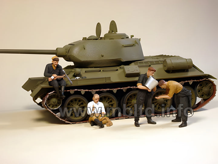 MASTER BOX 1/35 Russian tankmen, 1943-1944