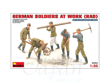 MiniArt 1/35 German Soldiers at Work (RAD)