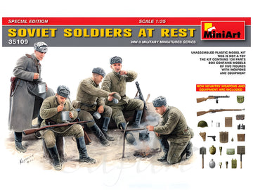 MiniArt Soviet Soldiers at Rest. Special Edition (1/35)