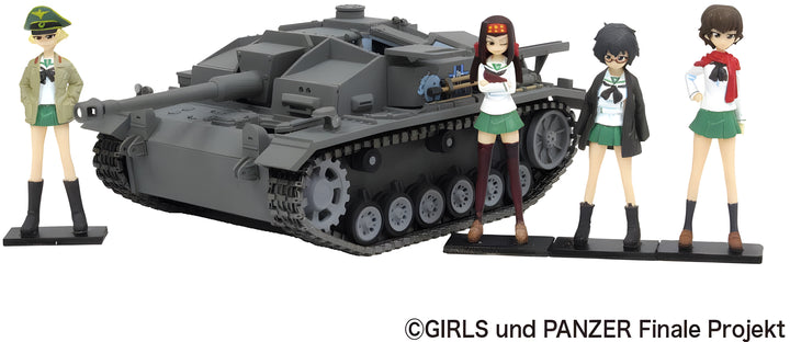 Platz 1/35 Girls und Panzer Das Finale Deformed III Sturmgeschutz III Ausf. F Painted Display Model + Team Kabasan Figure Kit Set