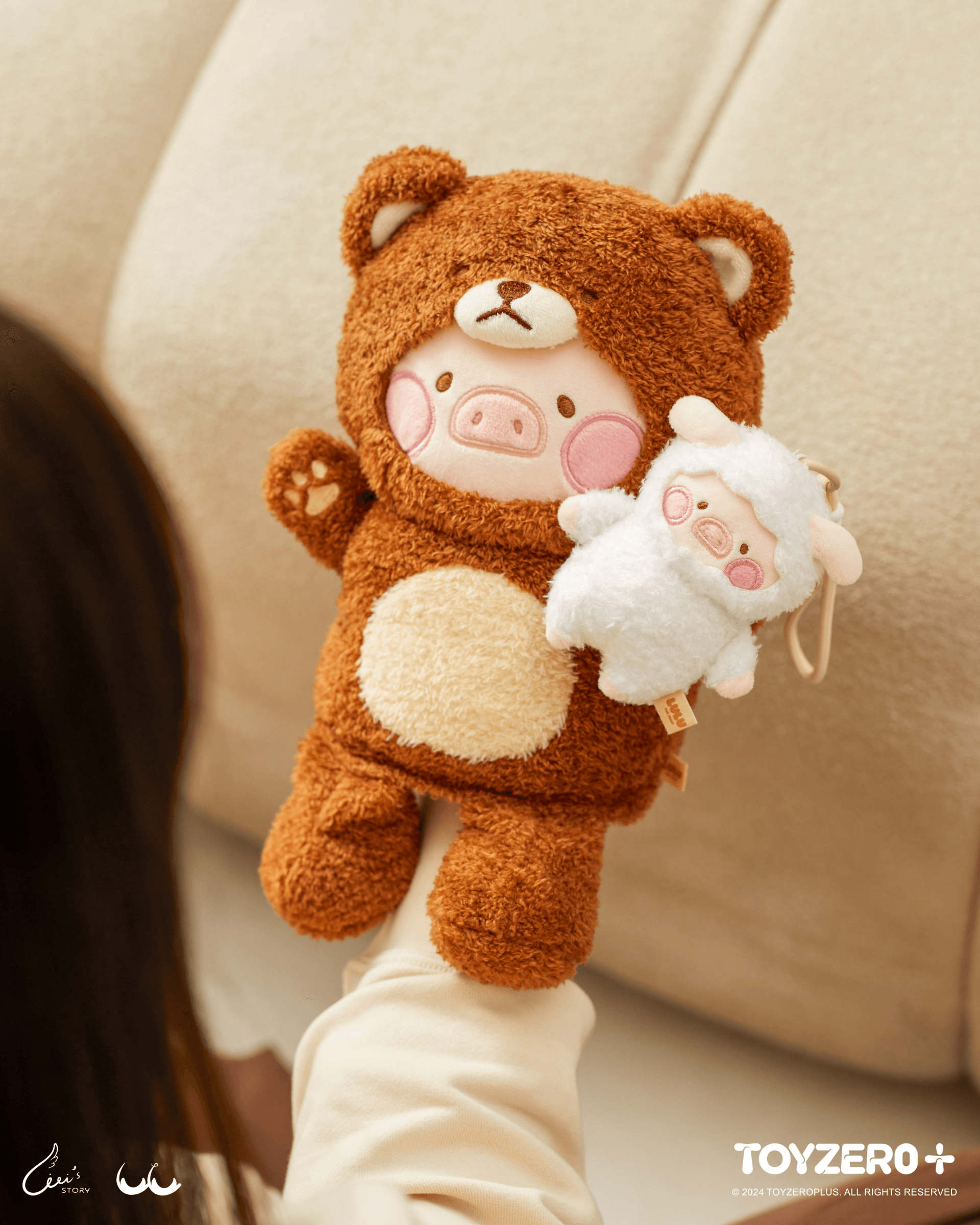LuLu the Piggy Costume Series - Fluffy Hand Puppets (Bear) | 781005758188