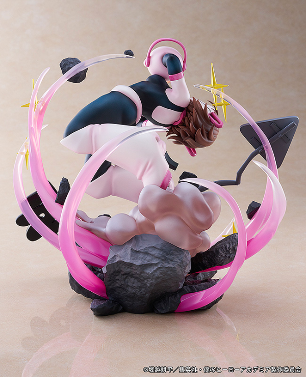 TAKARA TOMY 1/7 Scale Figure Ochaco Uraraka: Uravity Ver.