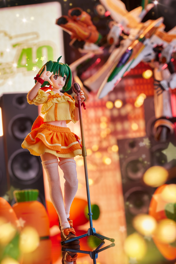 Aoshima V.F.G. Macross F VF-25F Messiah Ranka Lee Macross 40th Anniversary(4905083064252)(4905083064252)