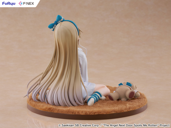 FuRyu Mahiru Shiina Relax ver. 1/7 Scale Figure(4582655078505)(4582655078505)