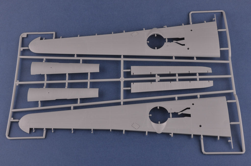 Hobby Boss 1/32 B-24J Liberator | 6939319232113