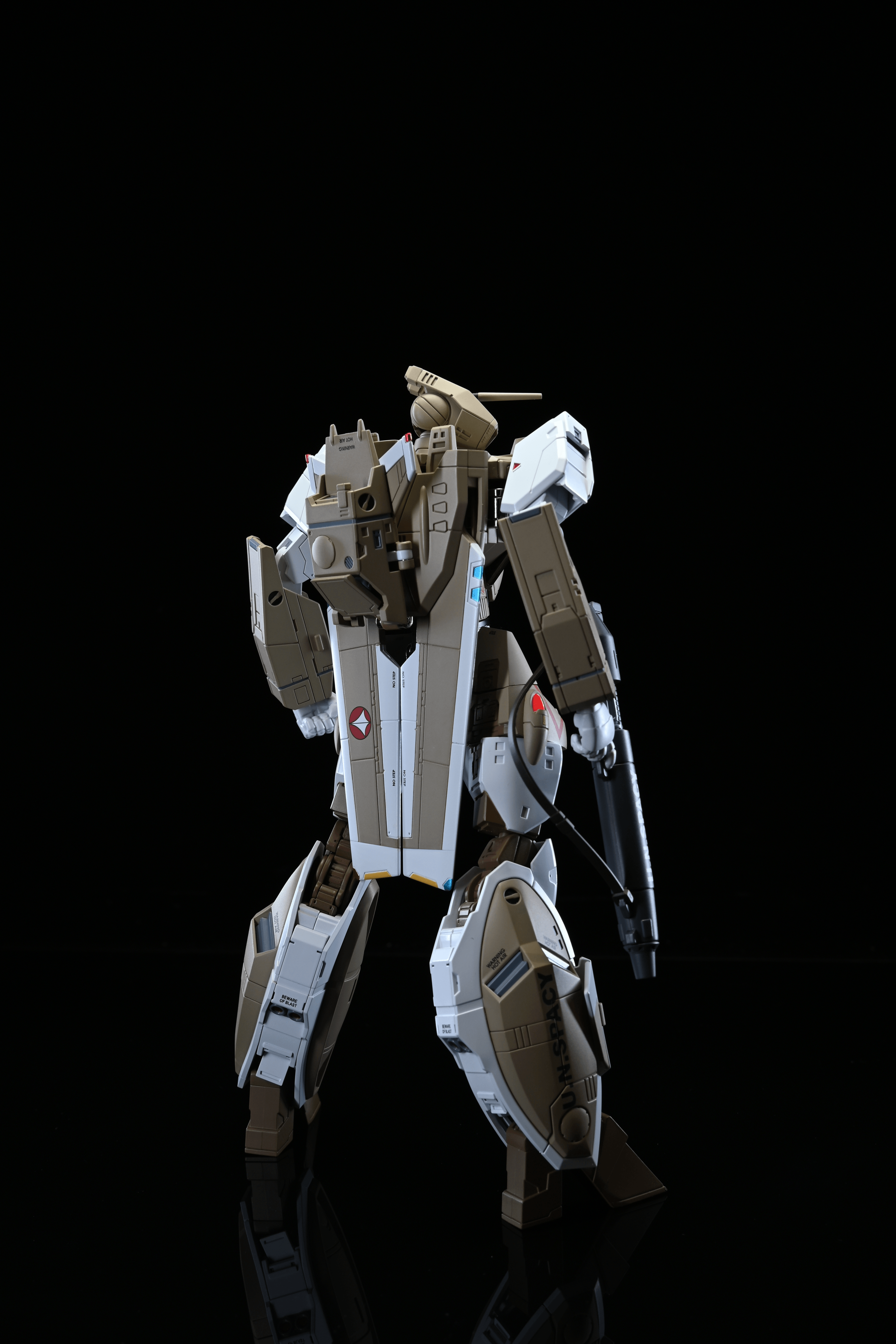 [Hen Dou Ryoku] Veritech VF-1A Transformable Action Figure | 4897054517167