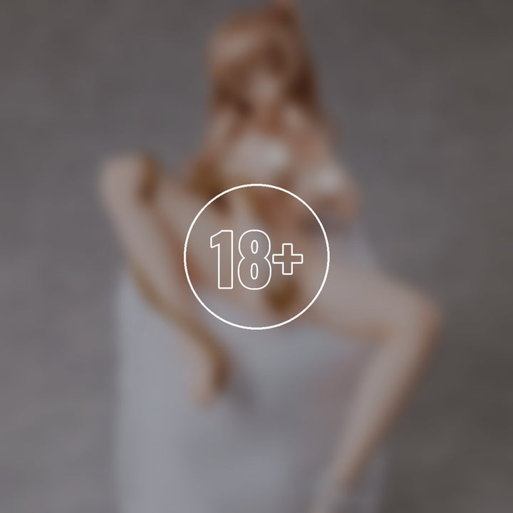 Girl in the Bath [Cushion Ver.] - 18+ adults only cover