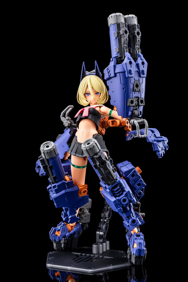 KOTOBUKIYA BUSTER DOLL TANK MIDNIGHT FANG