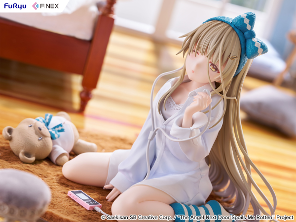FuRyu Mahiru Shiina Relax ver. 1/7 Scale Figure(4582655078505)(4582655078505)