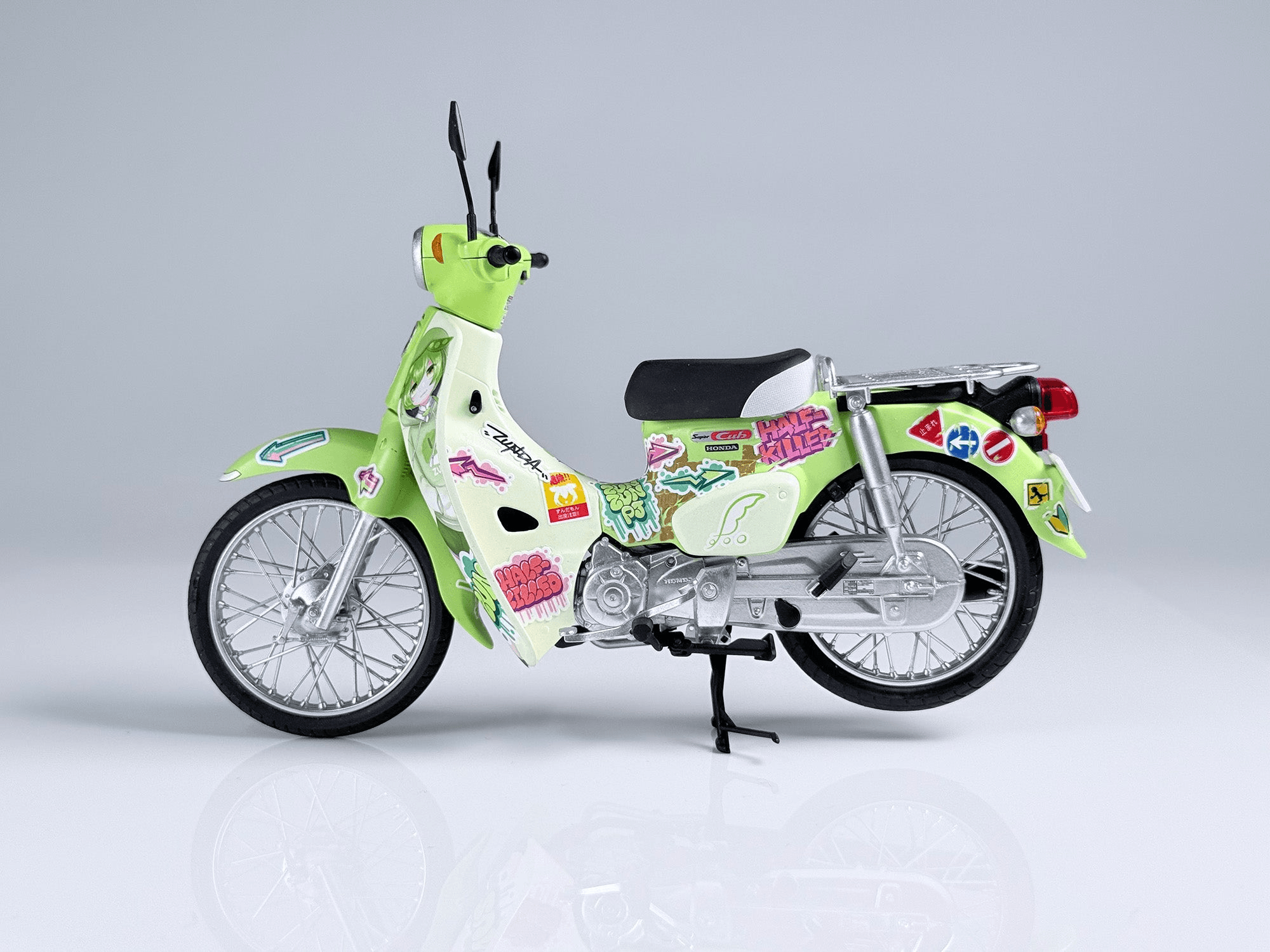 1/12 HONDA Super Cub (Zundamon Edition) | 4582362389574