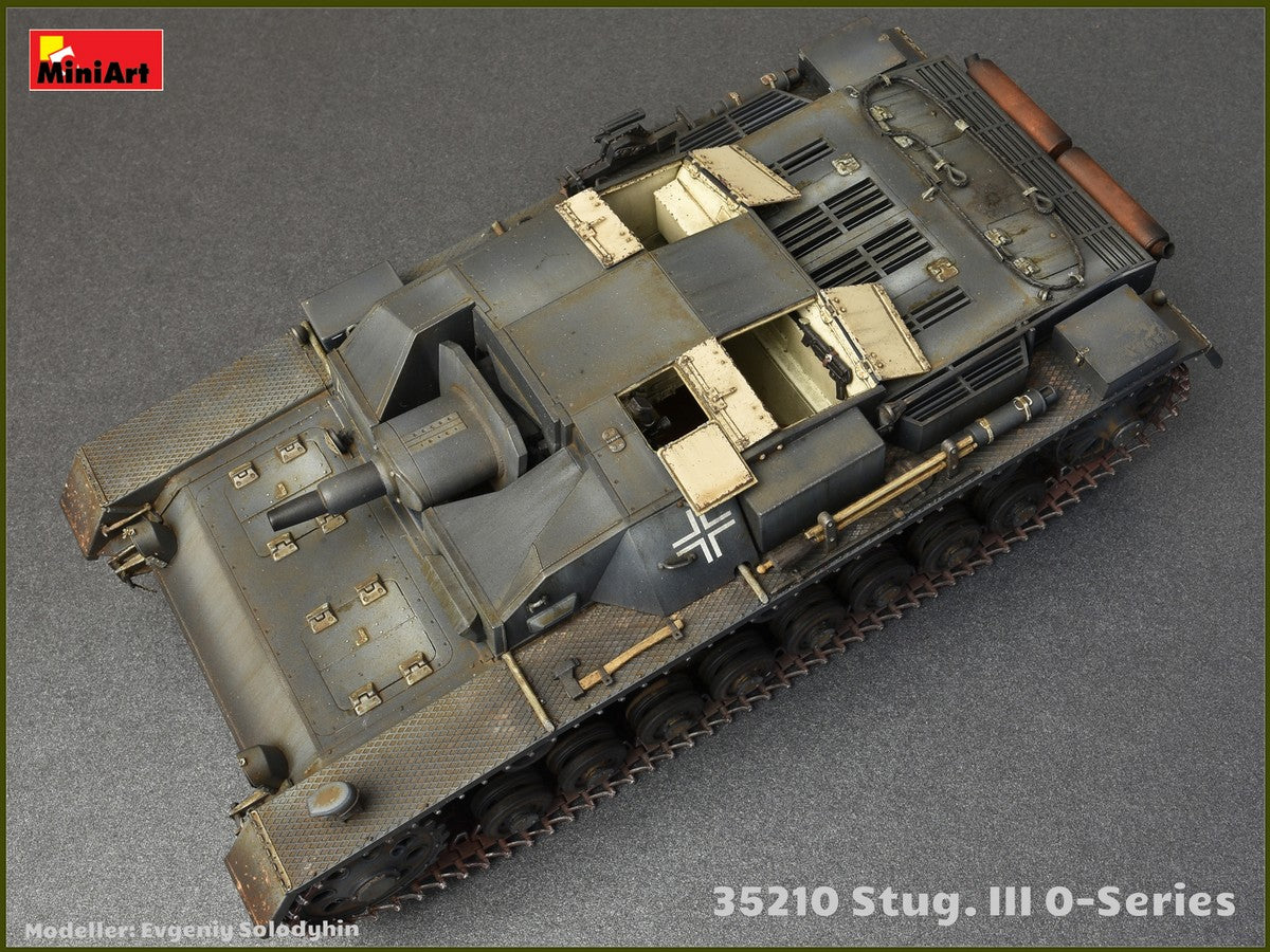 MiniArt 1/35 Stug.III 0-Series | 4820183311580