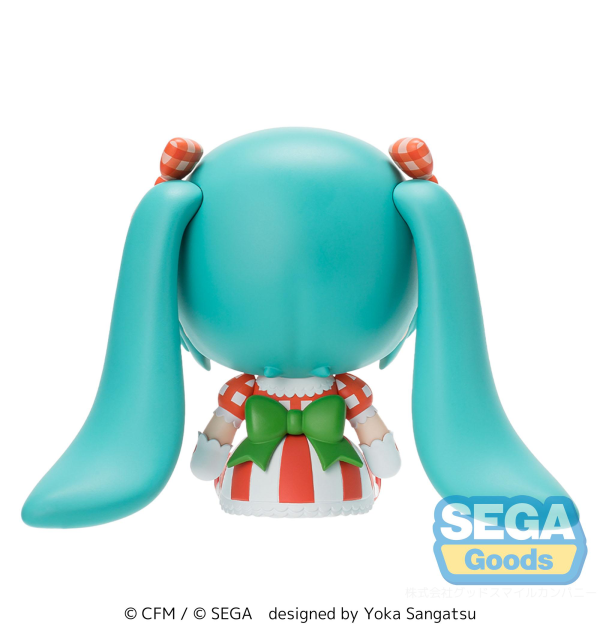 SEGA fuwa petit Hatsune Miku x Love and Berry Dress Up and Dance! Chibi Figure Lovely Strawberry(4582733440910)(4582733440910)