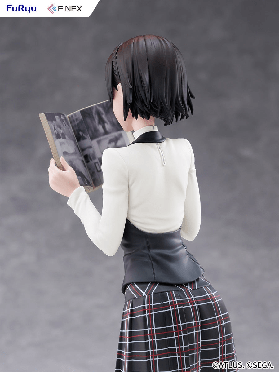 Makoto Niijima 1/7 Scale Figure