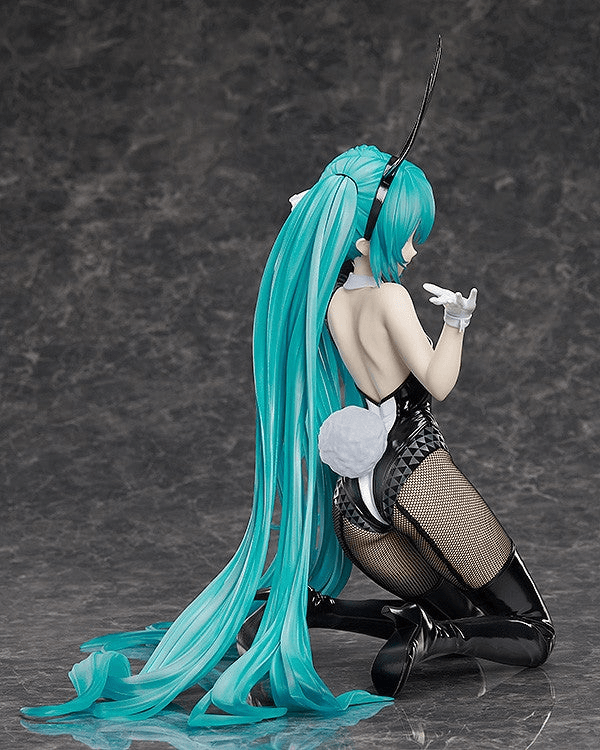 (Rerelease) Hatsune Miku: Bunny Ver. / Art by SanMuYYB - Release Date: 11/2026 | 4570001515064