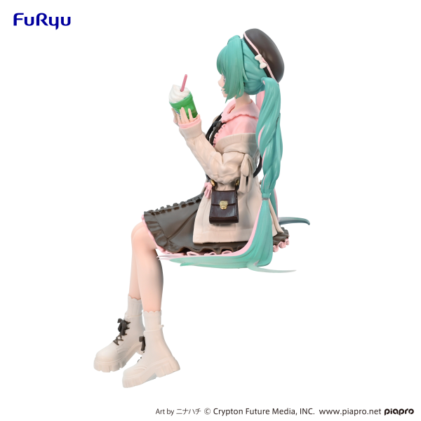FURYU Corporation Hatsune Miku　Noodle Stopper Figure -Autumn Date-