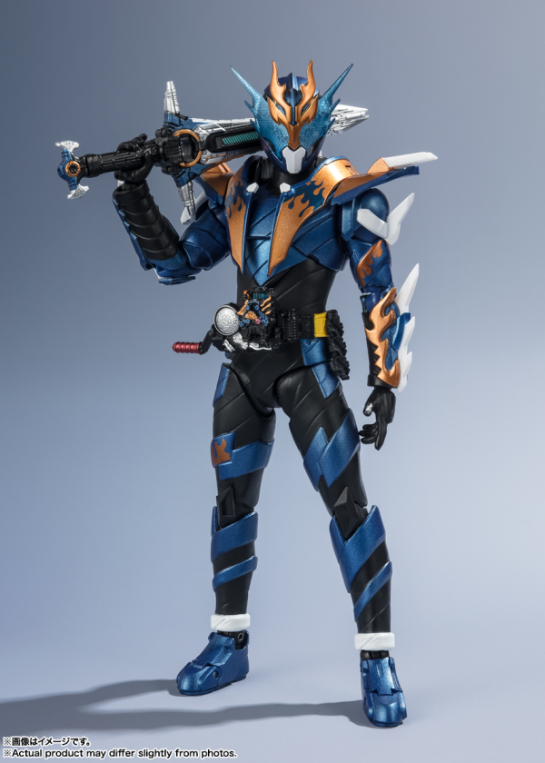 BANDAI Tamashii KAMEN RIDER CROSS-Z HEISEI GENERATIONS EDITION "KAMEN RIDER BUILD", TAMASHII NATIONS S.H.Figuarts(4573102666147)(4573102666147)