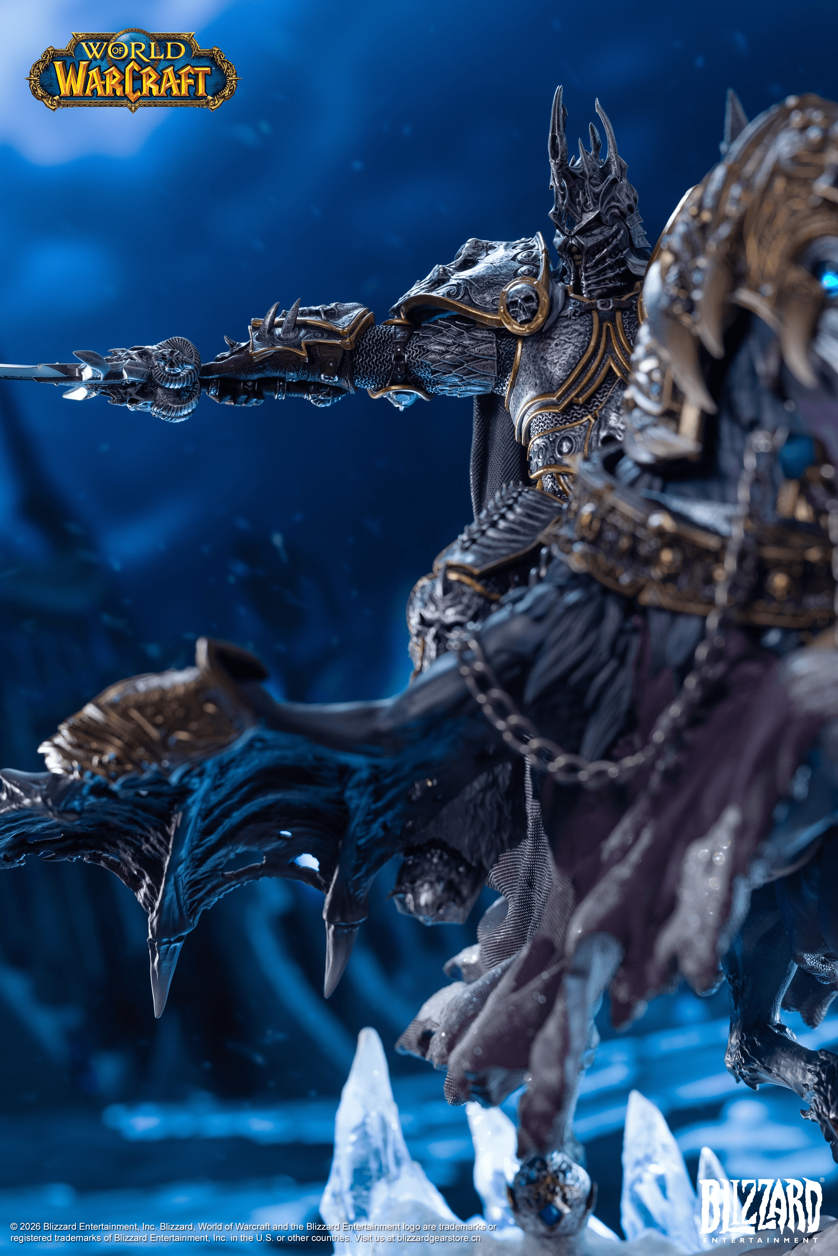 Blizzard World of Warcraft® The Lich King & Invincible 14-Inch Premium Statue