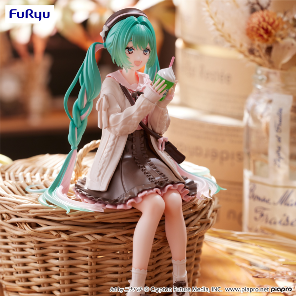 FURYU Corporation Hatsune Miku　Noodle Stopper Figure -Autumn Date-