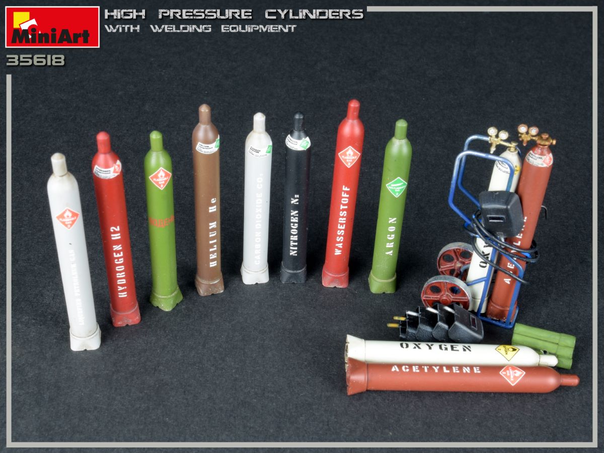MiniArt High Pressure Cylinders w/ Welding Equipment | 4820183312907