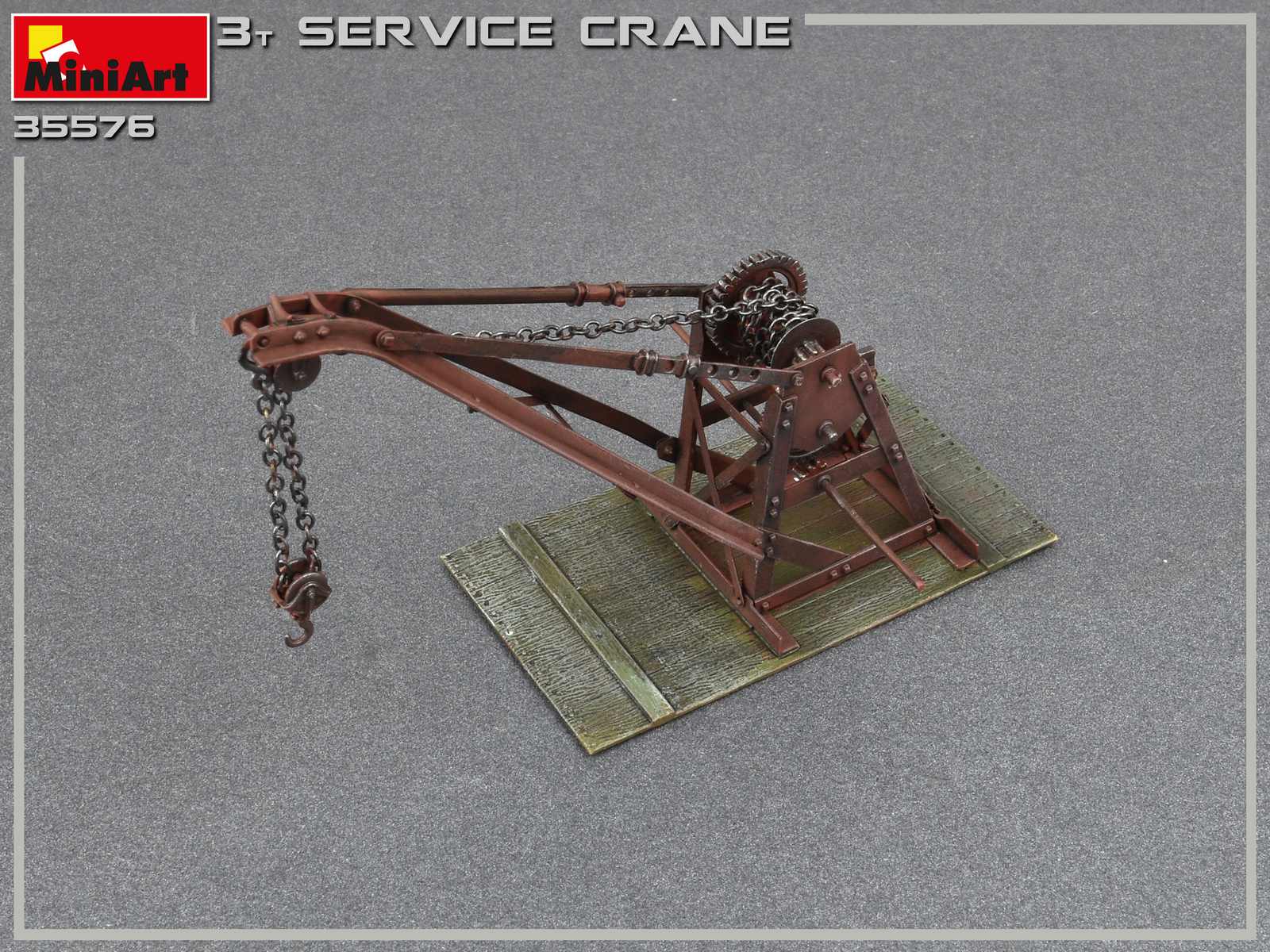 MiniArt 3 Tonne Service Crane (1/35) | 4820183312303