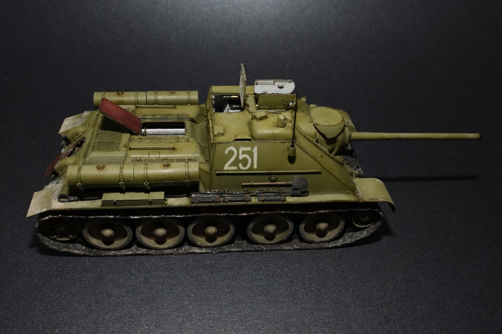 MiniArt 1/35 SU-85 Mod. 1943 (Mid Production) w/Full Interior | 4820183310408