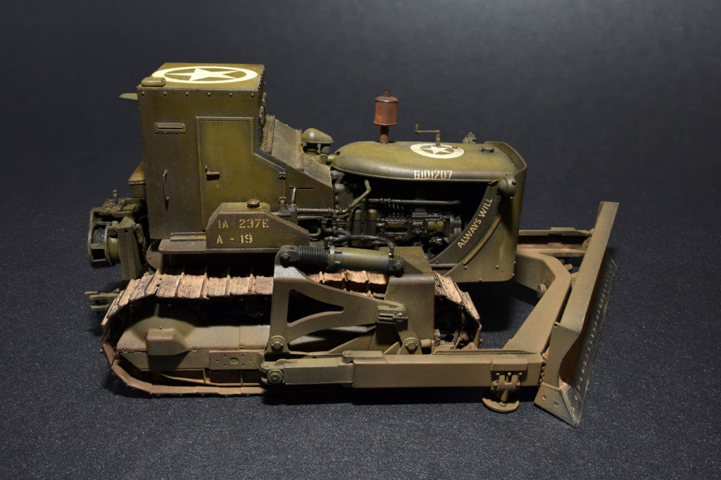 MiniArt 1/35 U.S. Armoured Buldozer | 4820183310217