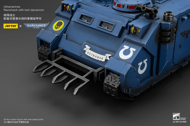 JOYTOY Ultramarines Razorback with twin lascannon