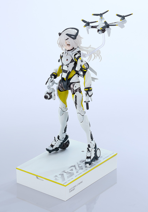 GOOD SMILE COMPANY MOTORED CYBORG RUNNER SSX_155ar 