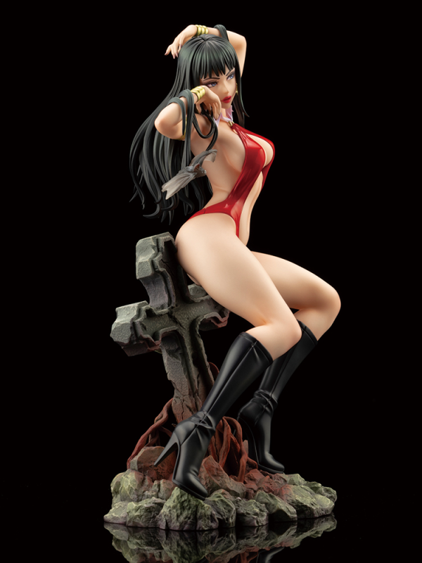 KOTOBUKIYA VAMPIRELLA BISHOUJO STATUE(4934054064151)(4934054064151)