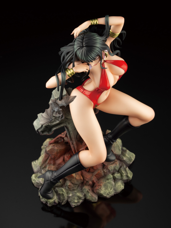 KOTOBUKIYA VAMPIRELLA BISHOUJO STATUE(4934054064151)(4934054064151)
