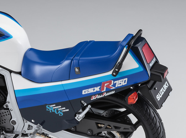 Hasegawa [BK7] 1:12 SUZUKI GSX-R750(G)(GR71G)(4967834215078)(4967834215078)