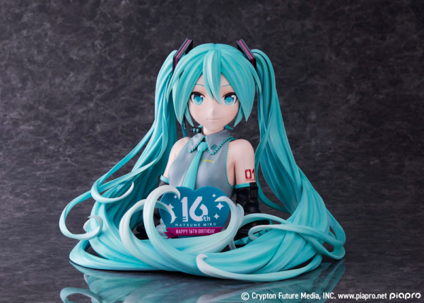 FURYU Corporation Hatsune Miku 16th Anniversary Bust Figure