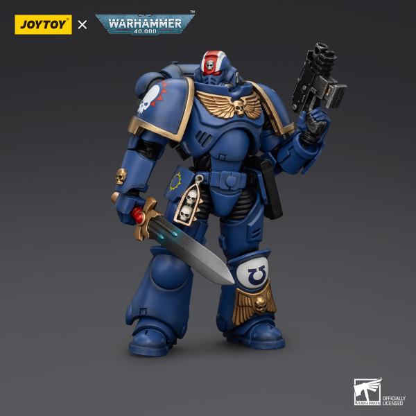 JOYTOY Ultramarines Heroes of the Chapter Primaris Lieutenant Erastus | 6973130372481