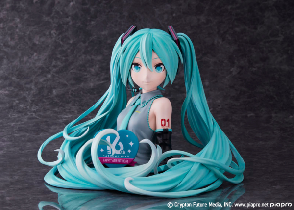 FURYU Corporation Hatsune Miku 16th Anniversary Bust Figure