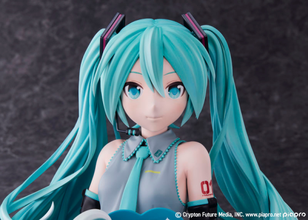 FURYU Corporation Hatsune Miku 16th Anniversary Bust Figure