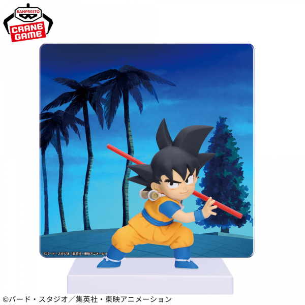 BANDAI Son Goku with Panel (mini) "Dragon Ball Daima", Banpresto Figure | 4983164897234