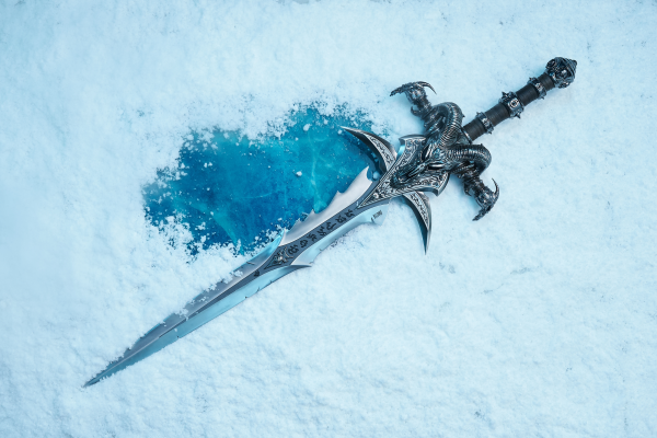HEX Collectibles World of Warcraft® Frostmourne Sword Premium Replica(BLZ004(TBC)) | BLZ004(TBC)