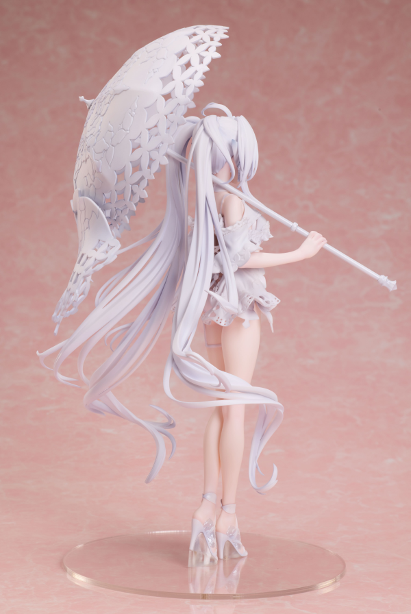 ANIPLEX Fate/Grand Order Pretender/Lady Avalon  1/7 Scale Figure | 4534530789891