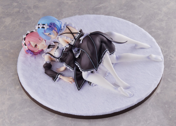 Good Smile Company Re:ZERO -Starting Life in Another World- Ram ＆ Rem 1/7 Scale Figure set(4580736409446)(4580736409446)