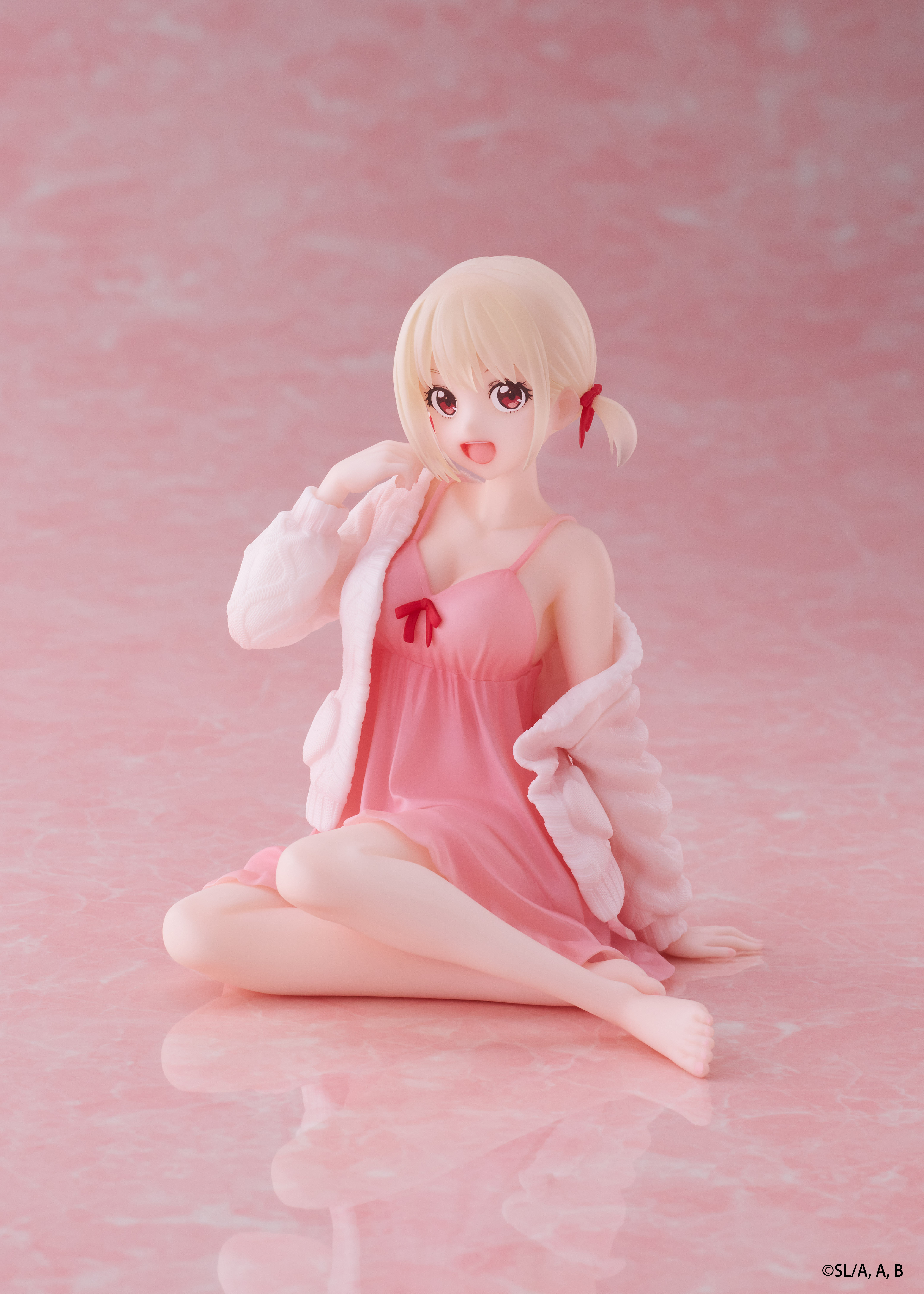 Lycoris Recoil Desktop Cute Figure - Chisato Nishikigi (Roomwear Ver.) | 0840342403981