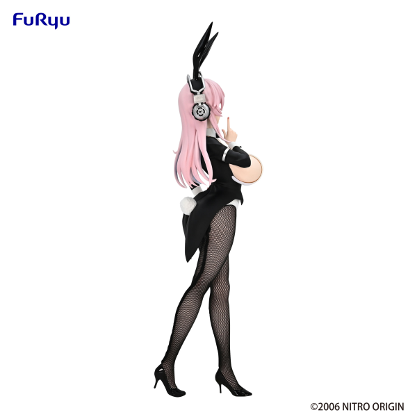 SUPER SONICO　BiCute Bunnies Figure -Tailcoat ver.-