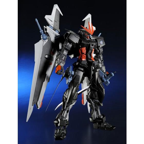 P-Bandai MG 1/100 Gundam Astray Noir