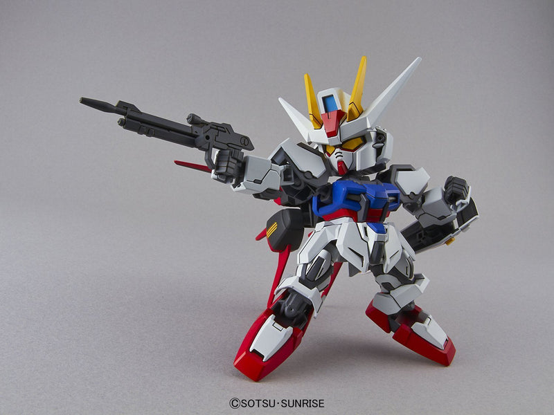 BANDAI Hobby EX-Standard 002 Aile Strike Gundam