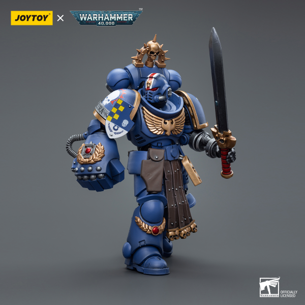 Joy Toy Ultramarines Lieutenant with Power Fist(6973130377677)(6973130377677)