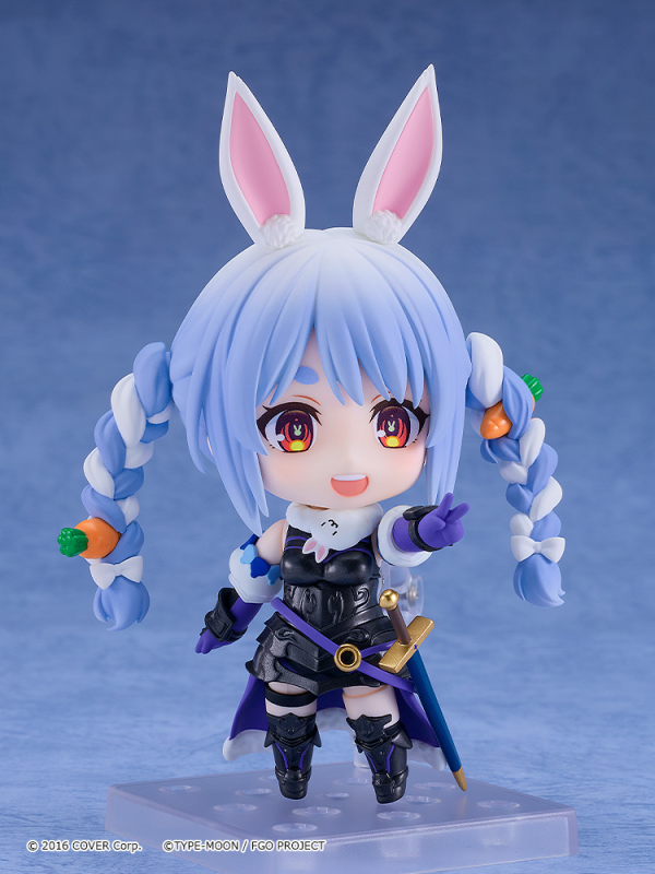 Nendoroid Usada Pekora (Mash Kyrielight Collaboration Ver.) | 4534530948823
