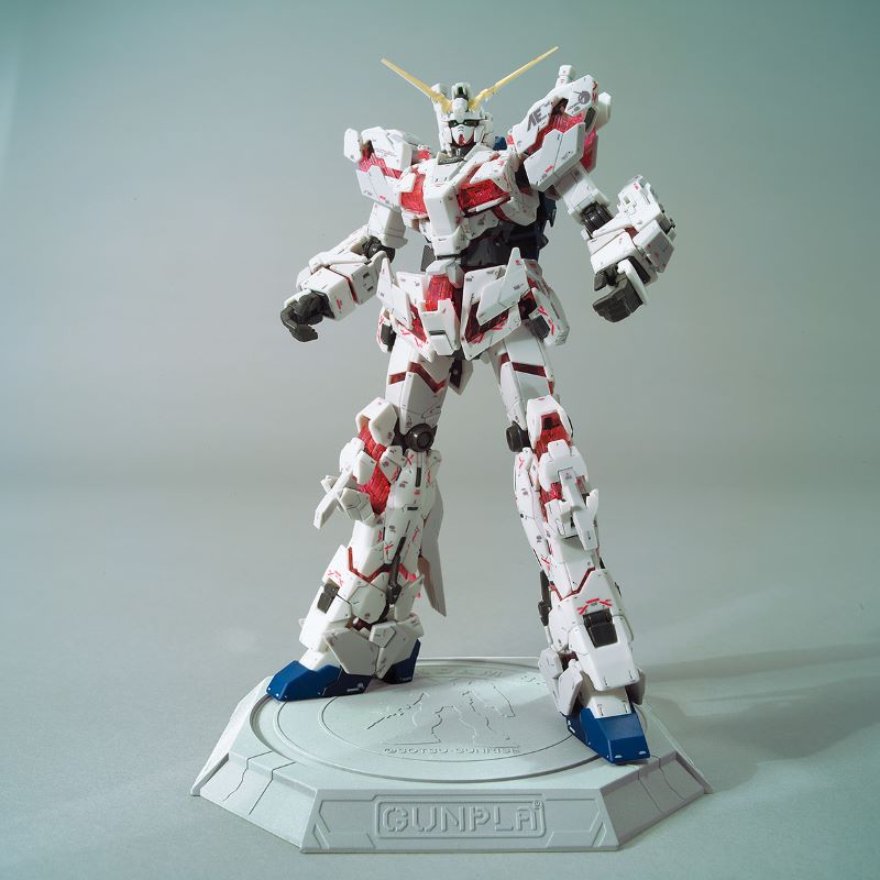 P-Bandai RG 1/144 The Gundam Base Limited RX-0 Unicorn Gundam Ver.TWC
